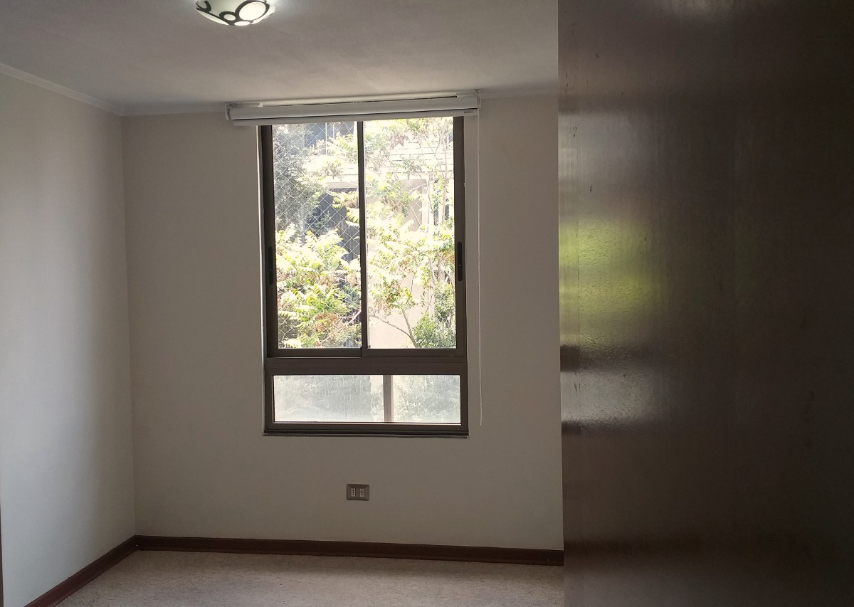Venta Departamento NO 2D en suite Walk-in cl&oacute;set 2B 2E 1B  - Providencia