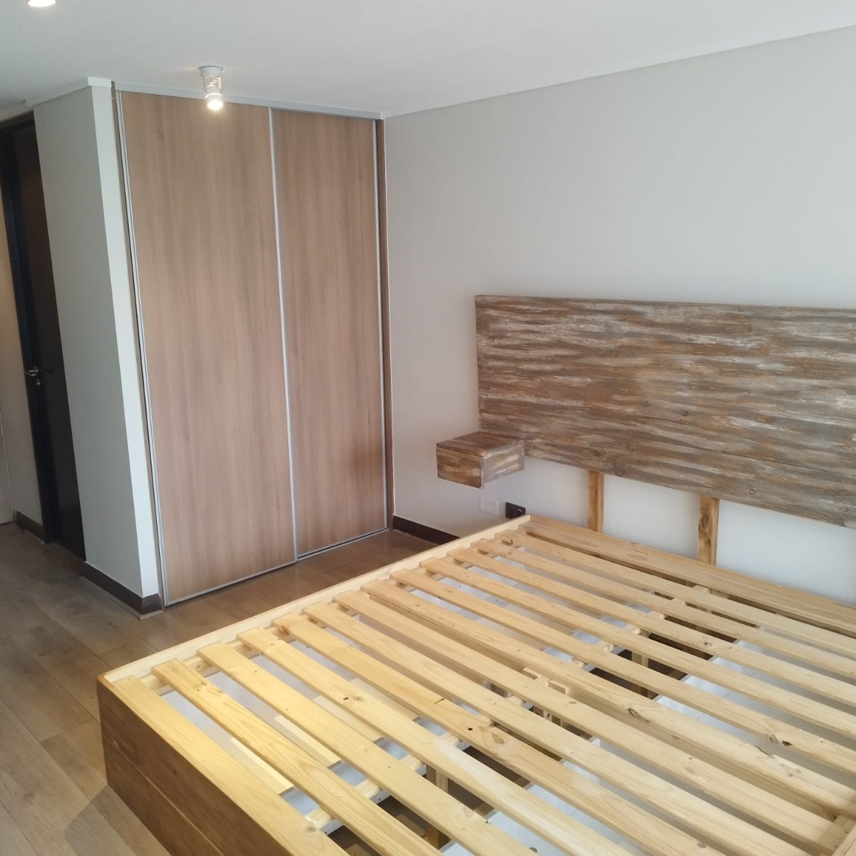 Arriendo Departamento NO 1D en suite Walk-in cl&oacute;set 2B 2E 1B Estoril - Las Condes