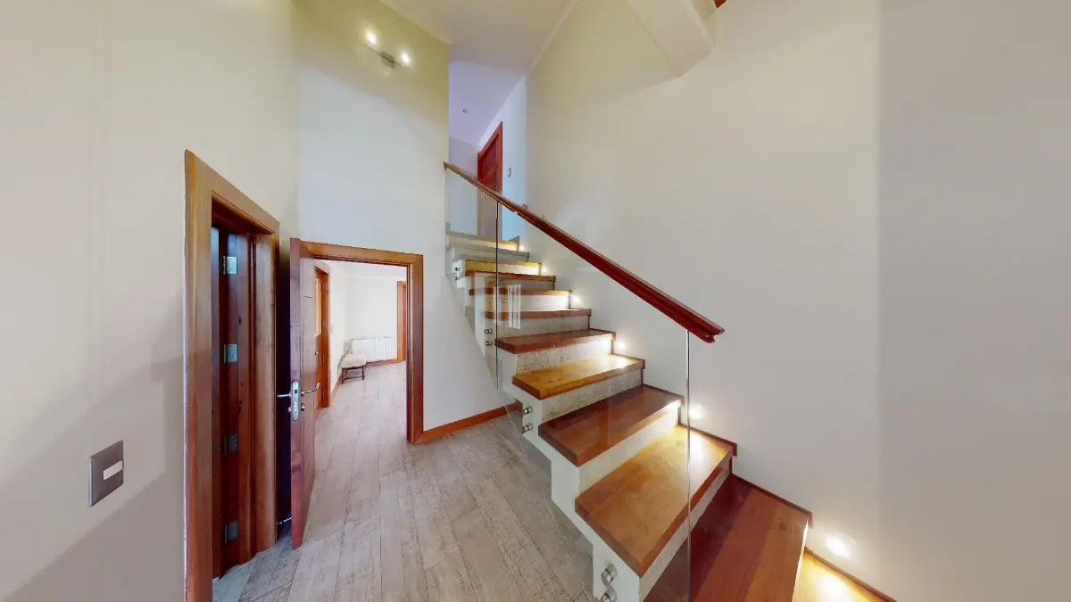 Arriendo Casa NO 3D en suite Walk-in cl&oacute;set 4B 3E 1B La Dehesa - Lo Barnechea
