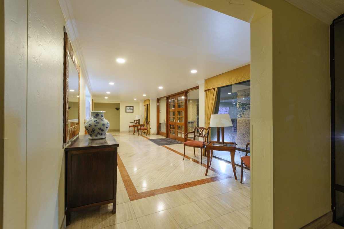 Venta Departamento SO 3D en suite Walk-in cl&oacute;set 2B 1E 1B Vaticano - Las Condes