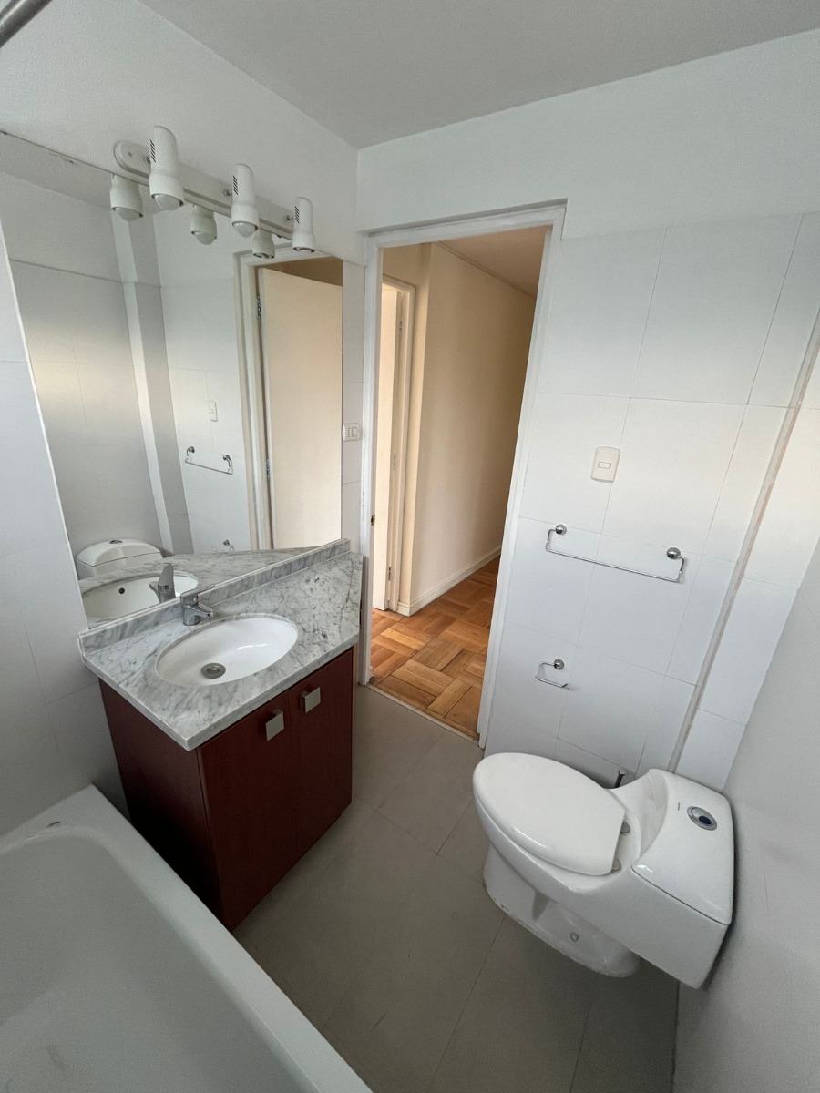 Arriendo Departamento N 4D 3B 1E 1B Barrio El Golf - Las Condes