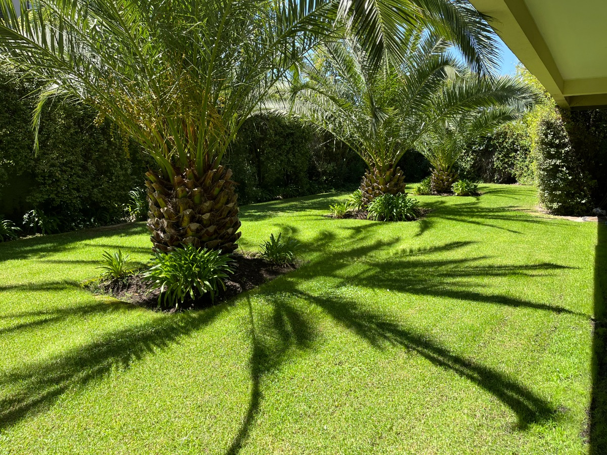 Arriendo Departamento 2D Borde R&iacute;o - Casa Piedra - Vitacura