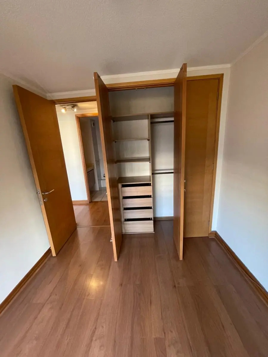 Venta Departamento SP 3D en suite Walk-in cl&oacute;set 2B 1E 1B Las Lilas - Providencia