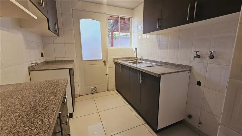 Venta Casa 4D 2B 1E Estadio Nacional - &Ntilde;u&ntilde;oa