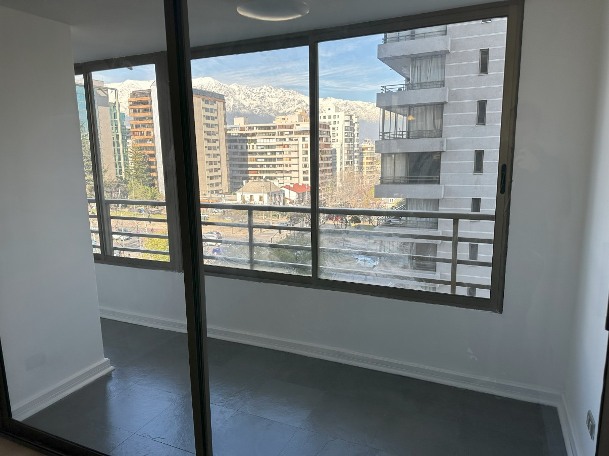 Venta Departamento O 2D en suite 2B 1E 1B Metro Escuela Militar - Las Condes