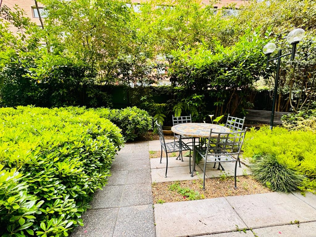 Venta Departamento NO 4D 3B 3E 2B Jard&iacute;n Del Este - Vitacura