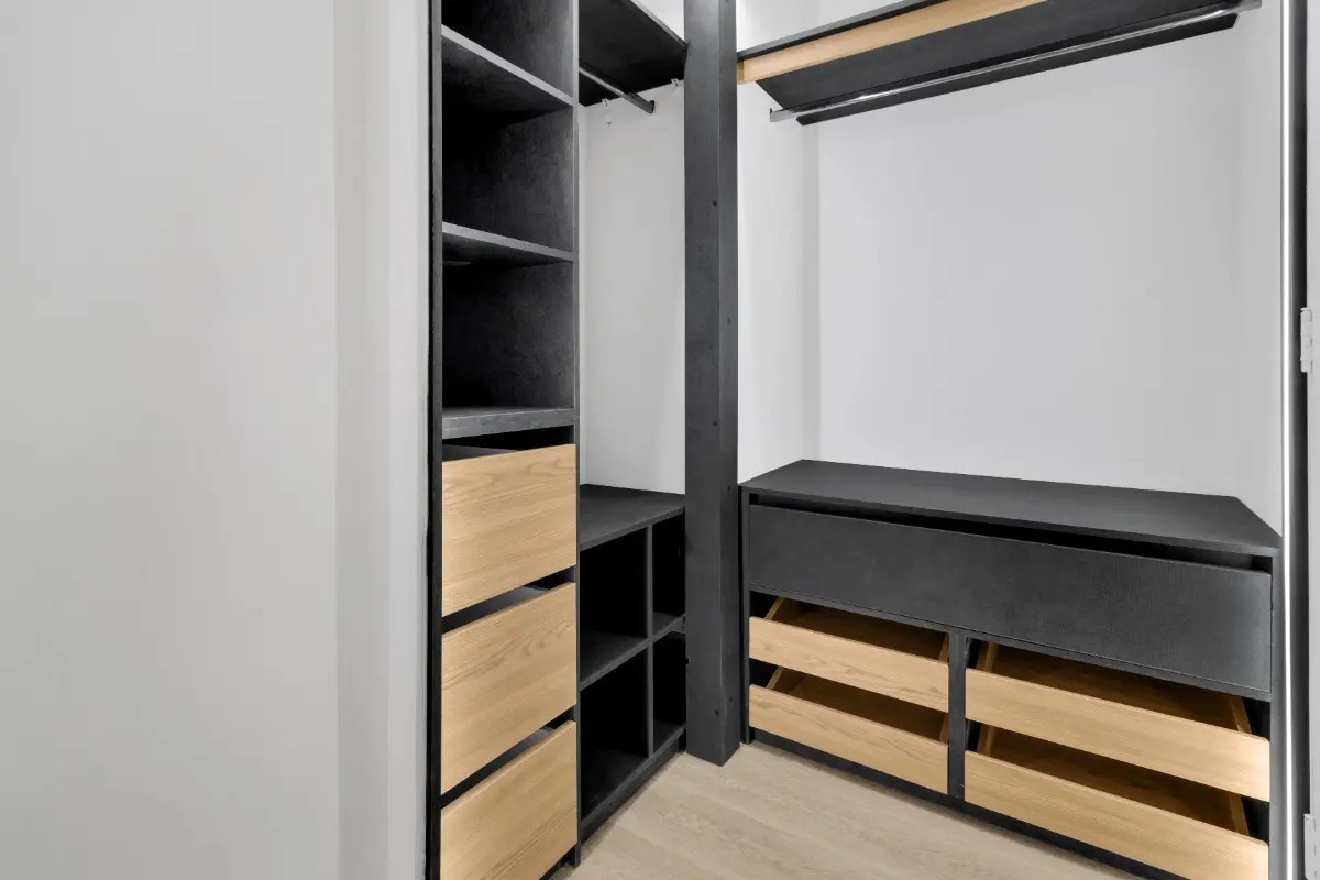 Venta Departamento O 2D en suite Walk-in cl&oacute;set 2B 1E 2B Metro Manquehue - Apumanque - Las Condes
