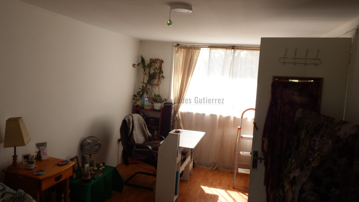 Venta Casa SP 5D 3B 3E Troncos Viejos - La Reina