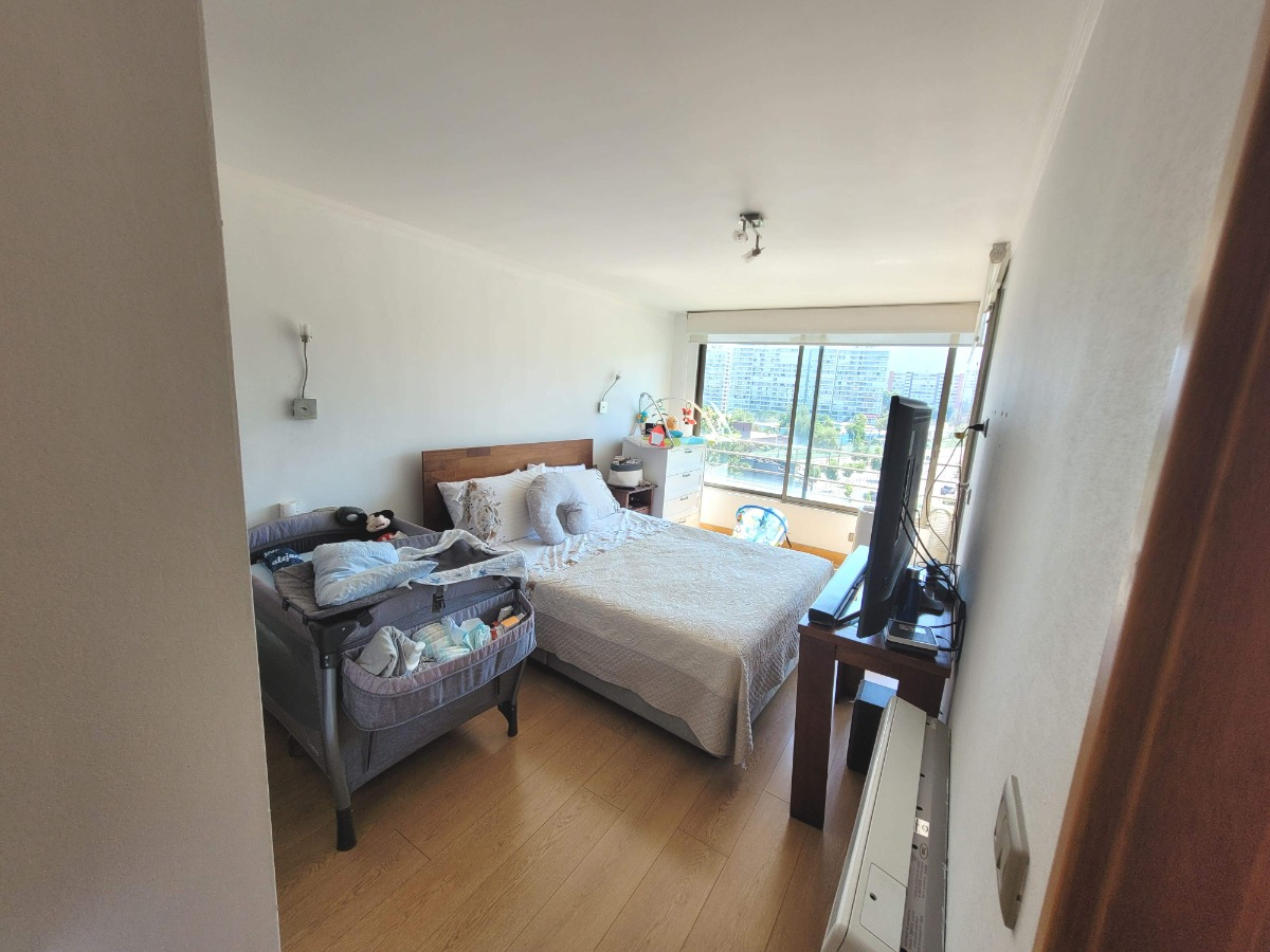 Arriendo Departamento NO 1D en suite Walk-in cl&oacute;set 1B 1E 1B Mall Sport - Las Condes