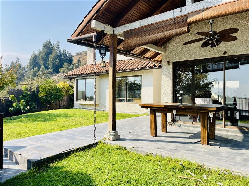 Venta Casa Poniente 5D en suite Walk-in cl&oacute;set 6B 4E 1B El Remanso - Las Condes