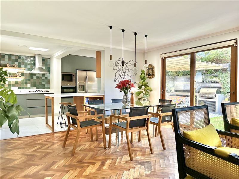 Venta Casa Nor-Oriente 3D 3B 1E 1B Metro Escuela Militar - Las Condes