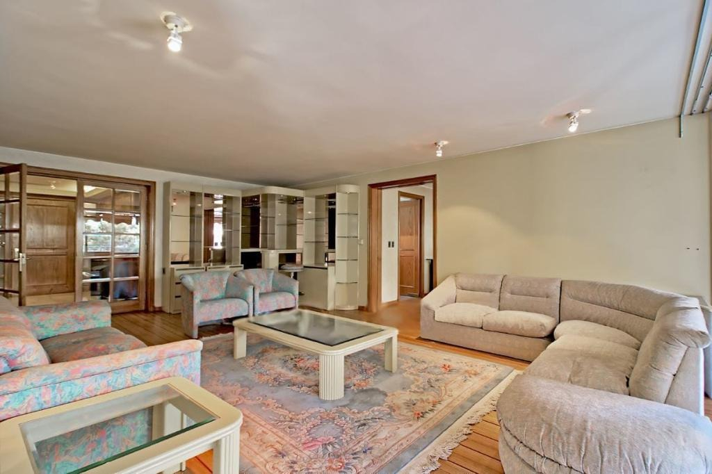 Arriendo Departamento 5D Barrio El Golf - Las Condes