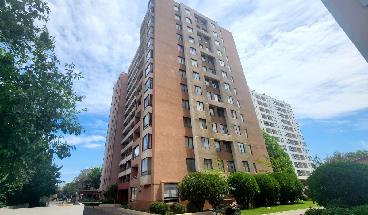 Arriendo Departamento NP 3D en suite 2B 1E 1B Juan G&oacute;mez Millas - &Ntilde;u&ntilde;oa