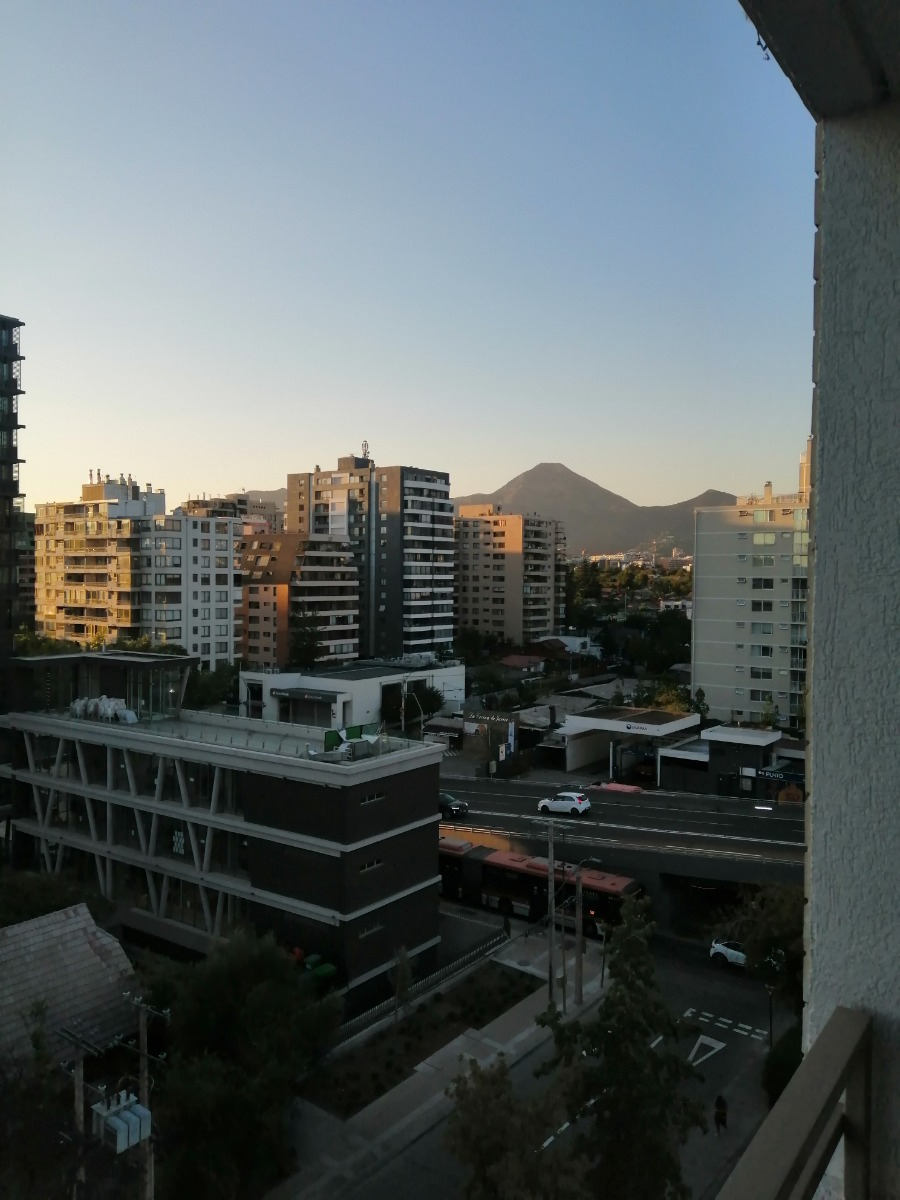 Venta Departamento NO 2D en suite 2B 1E Rotonda Atenas - Las Condes