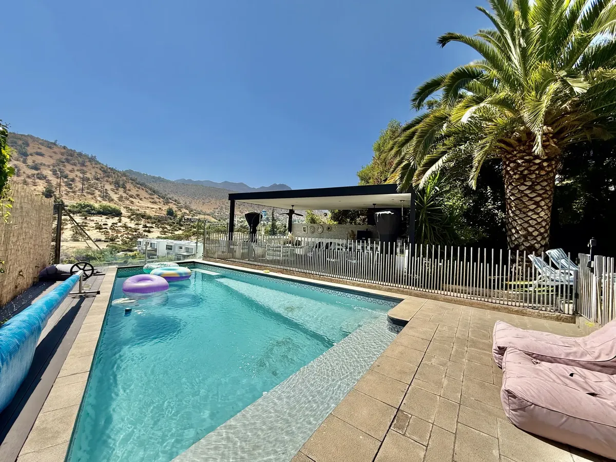 Venta Casa NO 5D 5B 2E El Huinganal - Lo Barnechea