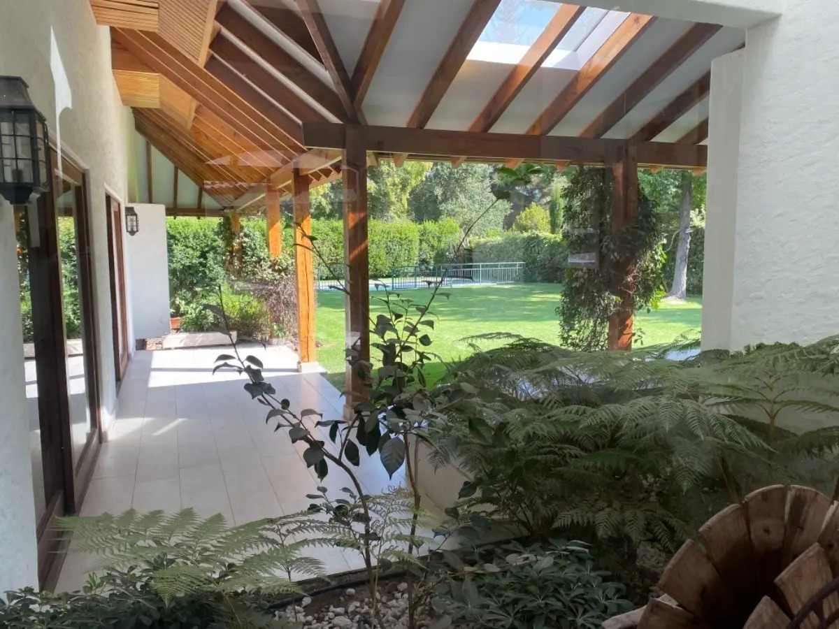 Venta Casa NO 5D 6B 6E 1B La Dehesa - Lo Barnechea