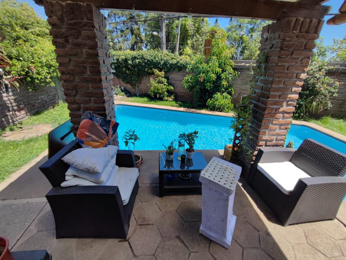 Venta Casa 4D  - La Reina