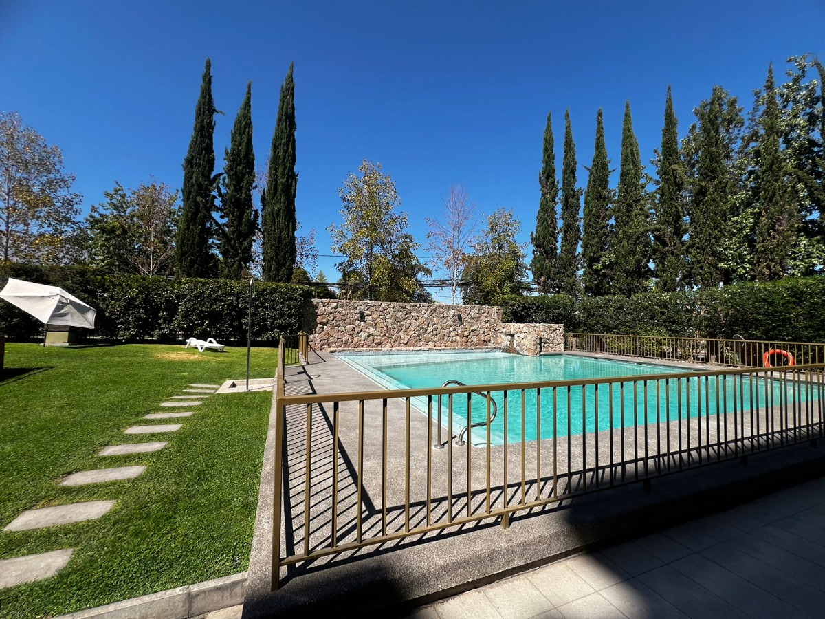 Arriendo Departamento 3D 3B 2E 1B Alto Las Condes - Las Condes