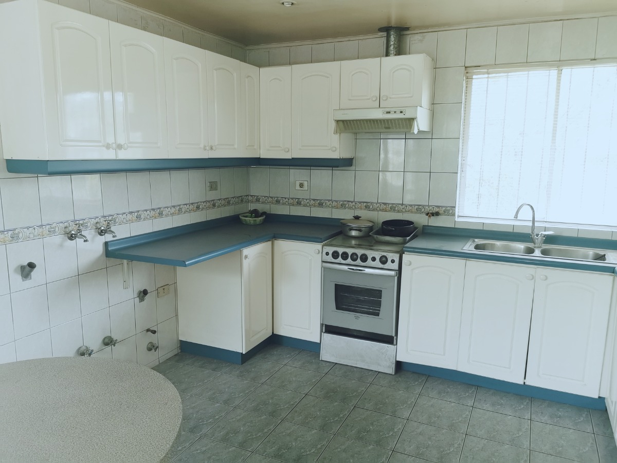 Venta Casa NO 4D en suite Walk-in cl&oacute;set 2B 3E 1B Rotonda Atenas - Las Condes