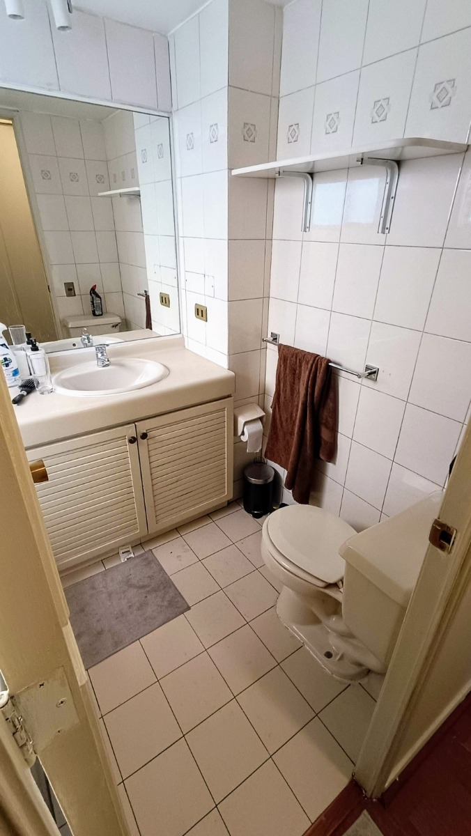 Venta Departamento 2D en suite Walk-in cl&oacute;set 2B 1E 1B  - Providencia