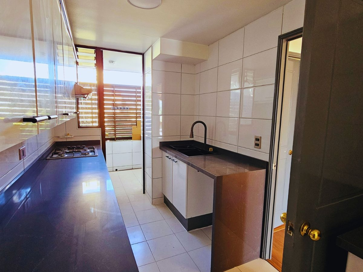 Venta Departamento NO 4D en suite 3B 1E 1B Rotonda Atenas - Las Condes