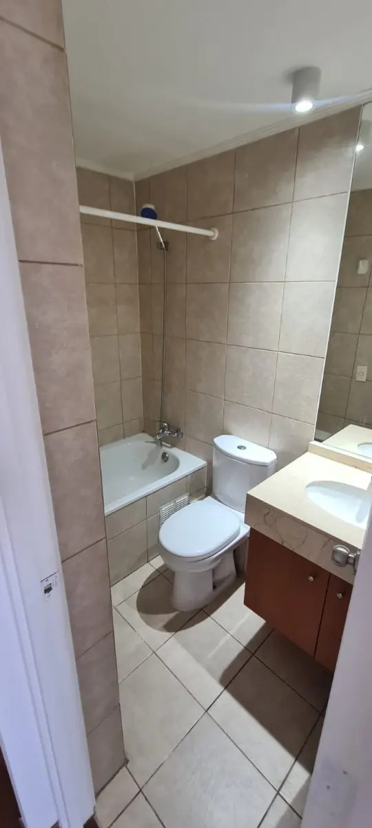 Venta Departamento S 2D en suite Walk-in cl&oacute;set 2B 1E 1B Diagonal Oriente - &Ntilde;u&ntilde;oa