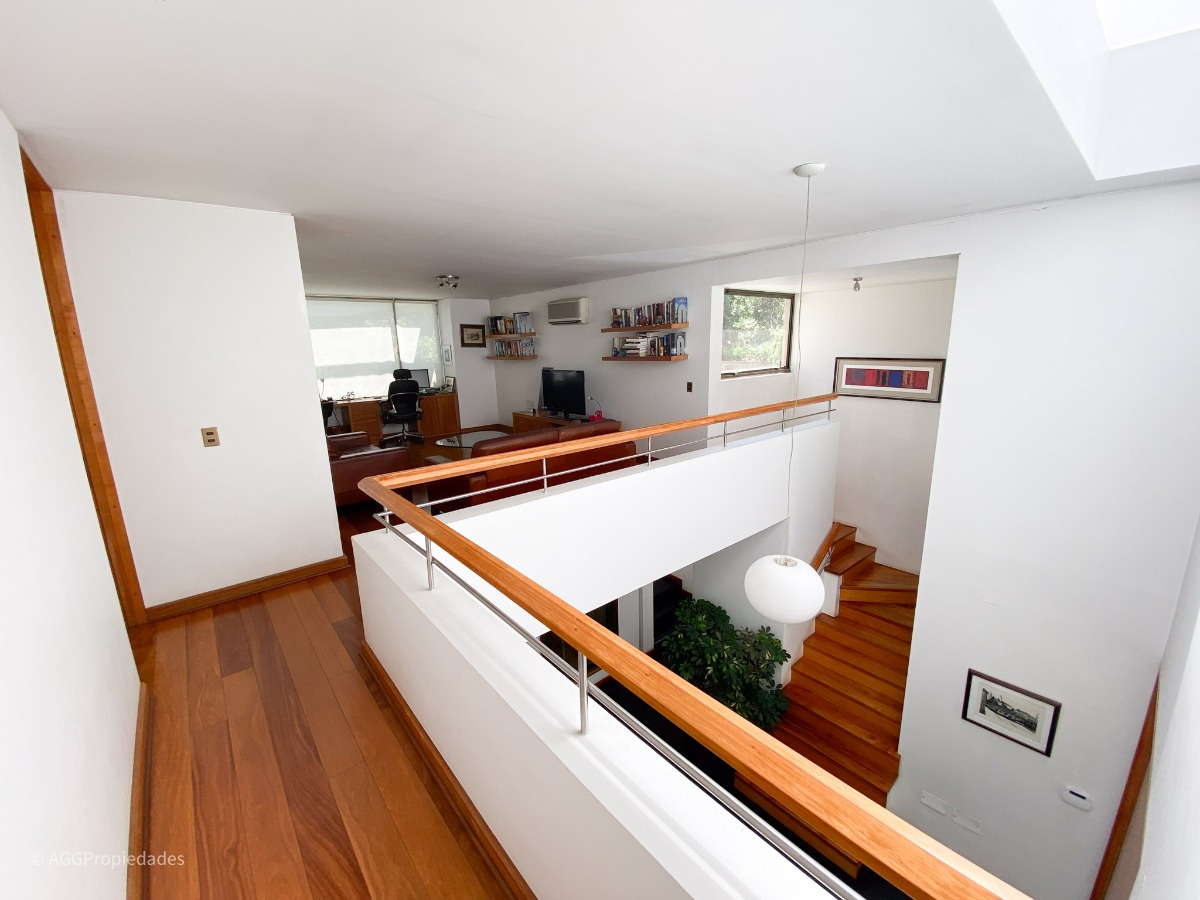 Venta Casa 5D Los Dominicos - Las Condes