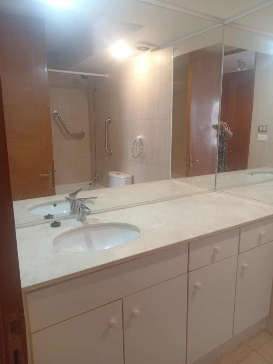 Arriendo Departamento NO 2D en suite Walk-in cl&oacute;set 2B 1E 1B Nueva Las Condes - Las Condes