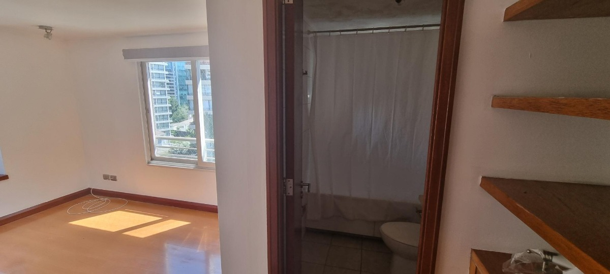 Arriendo Departamento 2D Barrio El Golf - Las Condes