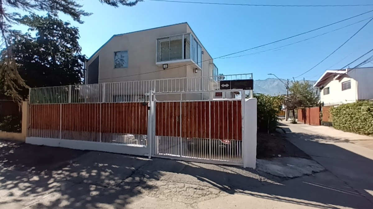 Venta Casa NO 5D en suite 3B 4E Villa Los Jard&iacute;nes - Villa Los Presidentes - &Ntilde;u&ntilde;oa