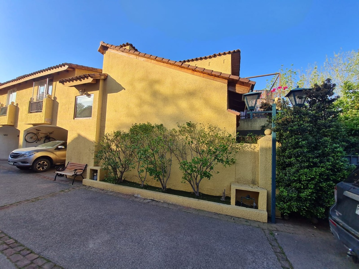 Venta Casa O 3D en suite 4B 2E 1B Sebasti&aacute;n Elcano - Las Condes