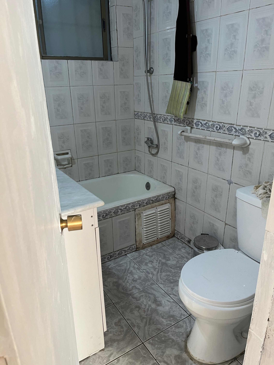 Arriendo Casa 5D Carlos Ossand&oacute;n - La Reina