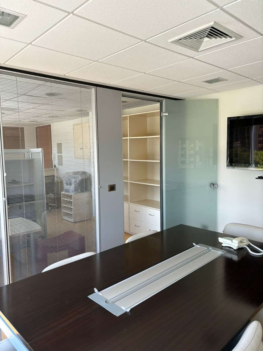 Arriendo Oficina SO 2B 1E Pedro de Valdivia - Providencia