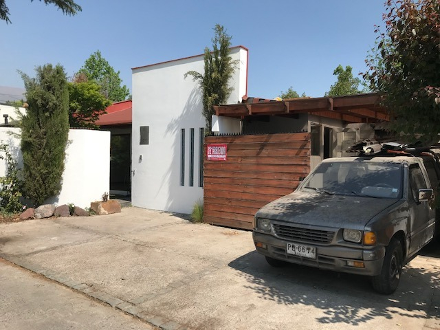 Arriendo Casa 4D 3B 2E 1B Antigua Lo Barnechea - Lo Barnechea