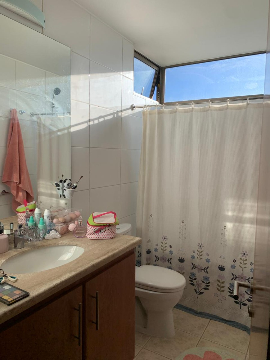 Arriendo Casa NP 4D 4B 3E 1B Los Trapenses - Lo Barnechea