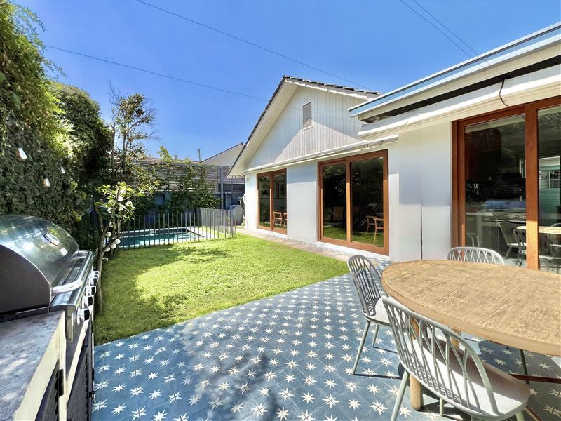 Venta Casa Nor-Oriente 3D 3B 1E 1B Metro Escuela Militar - Las Condes