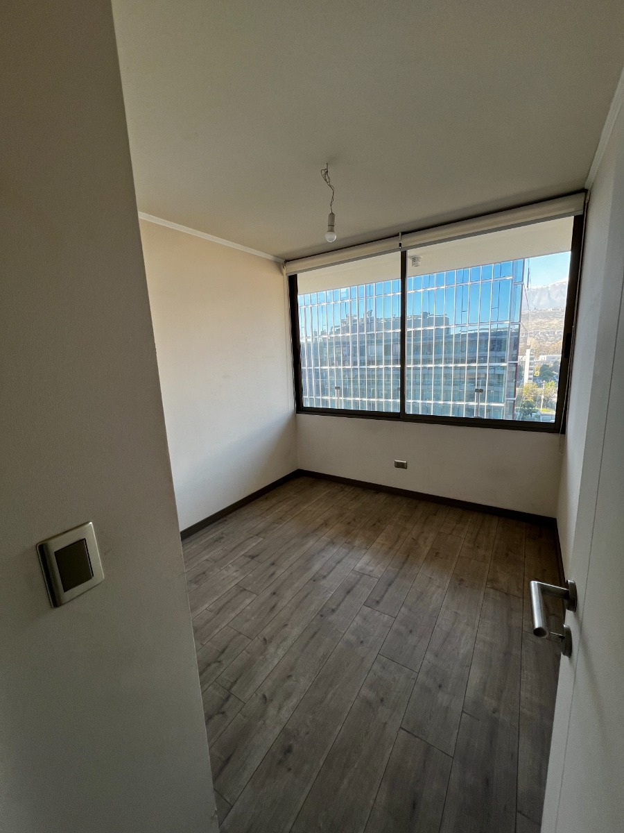 Venta Departamento SO 2D en suite Walk-in cl&oacute;set 2B 2E 1B Los Dominicos - Las Condes