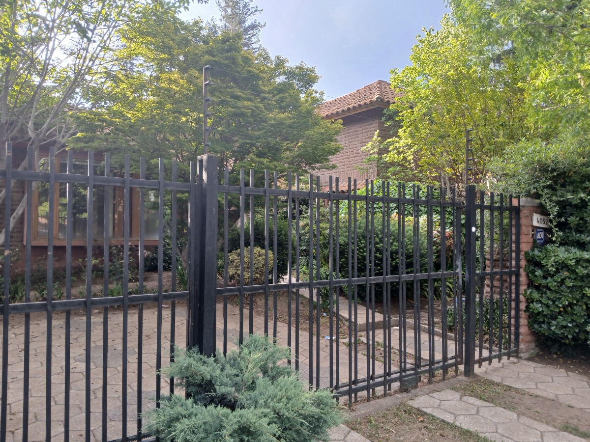 Venta Casa 6D 4B 2E 2B La Dehesa - Lo Barnechea