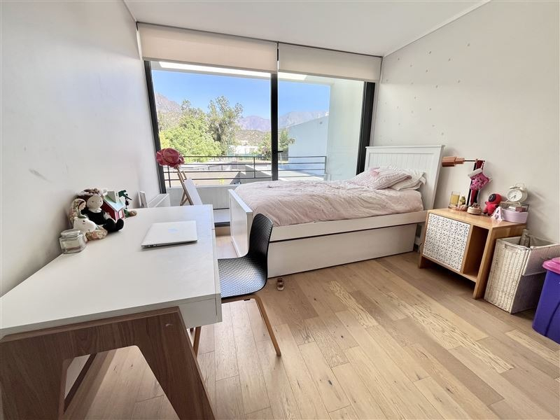 Venta Casa O 4D en suite Walk-in cl&oacute;set 4B 4E Valle Escondido - Lo Barnechea