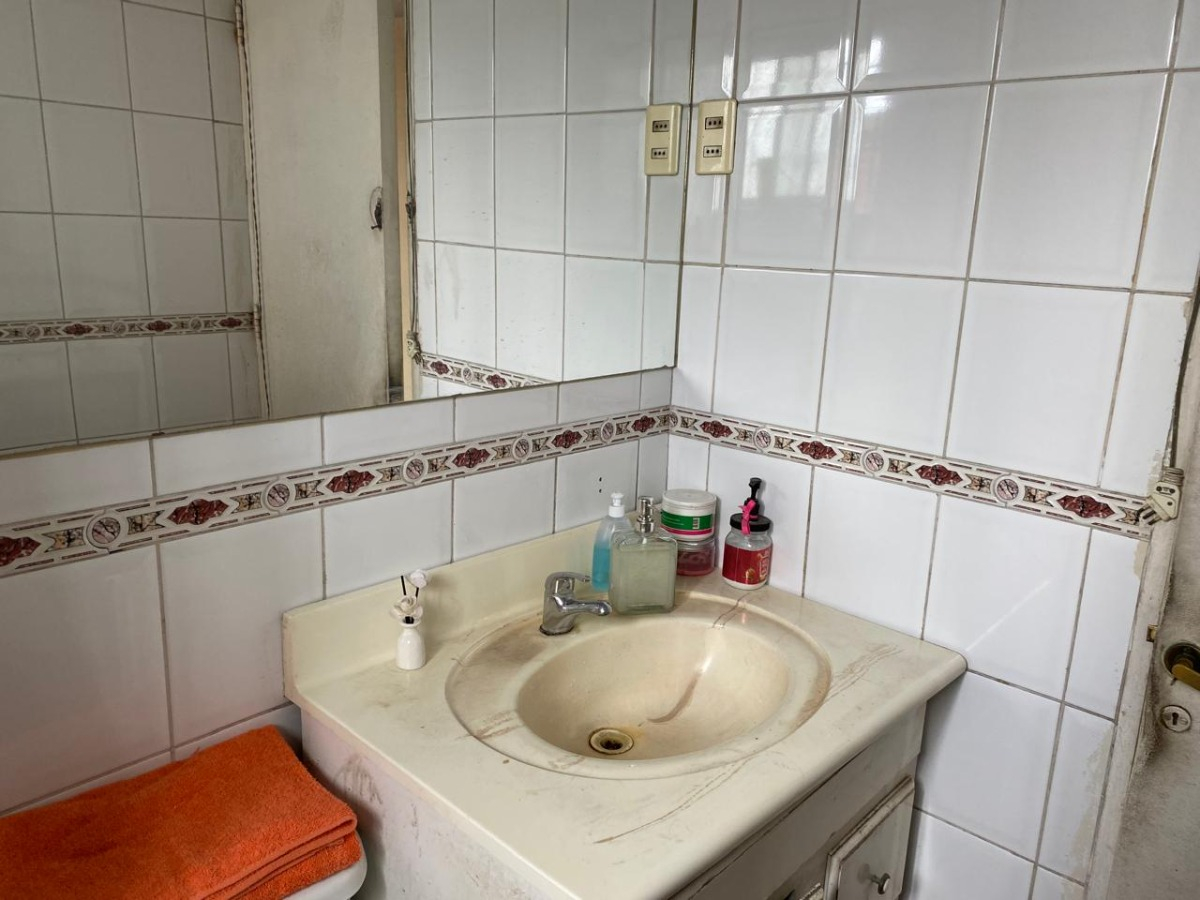 Venta Casa NO 4D 2B 2E 1B Rotonda Atenas - Las Condes