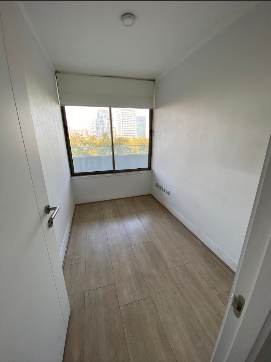 Arriendo Departamento S 2D en suite 2B 1E 1B Parque Arauco - Las Condes