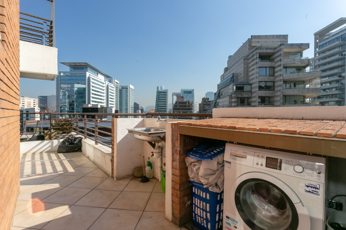 Arriendo Departamento NOSP 3D en suite Walk-in cl&oacute;set 4B 2E 1B Barrio El Golf - Las Condes