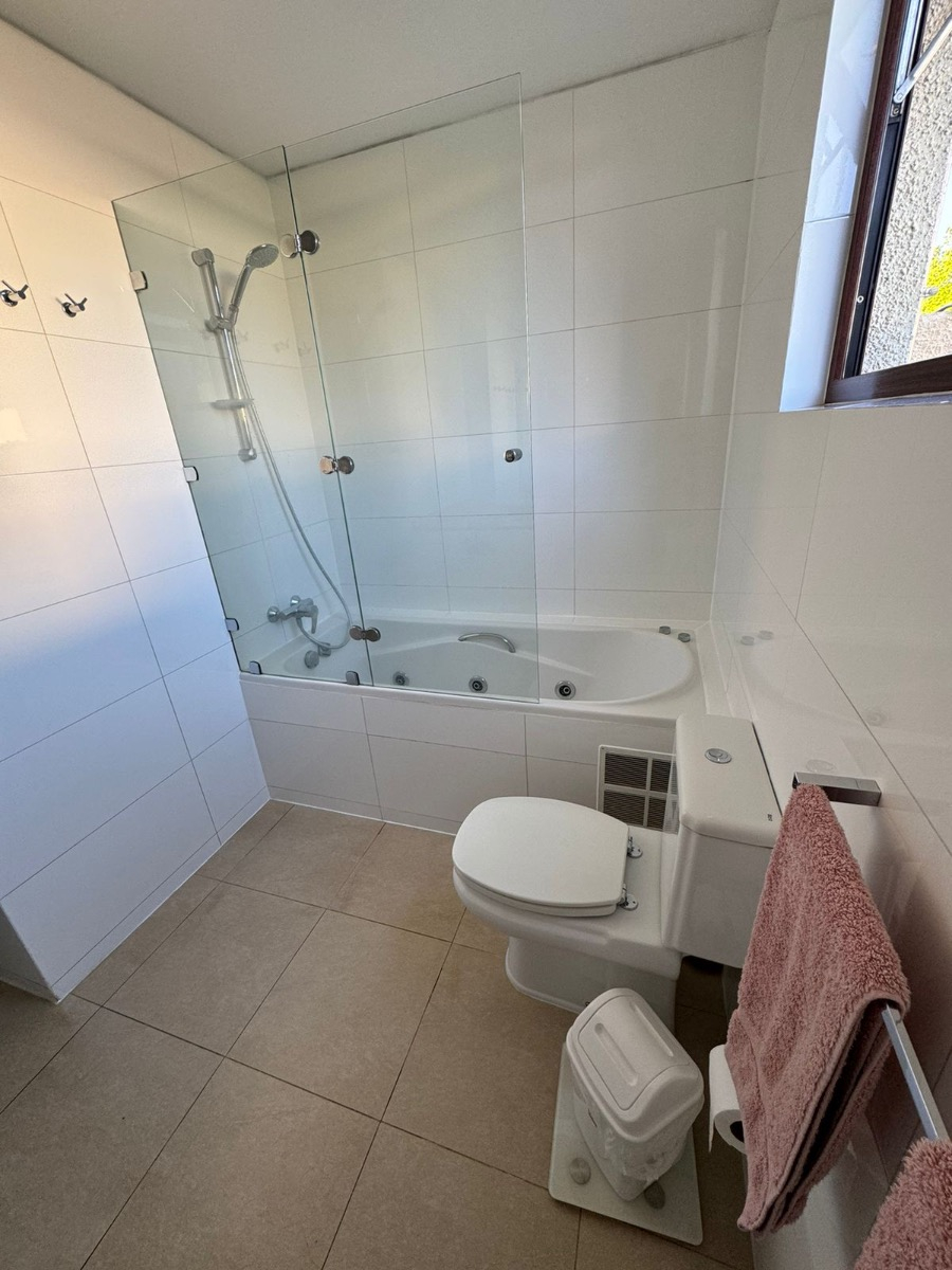 Venta Casa N 4D 4B 2E 1B Los Trapenses - Lo Barnechea