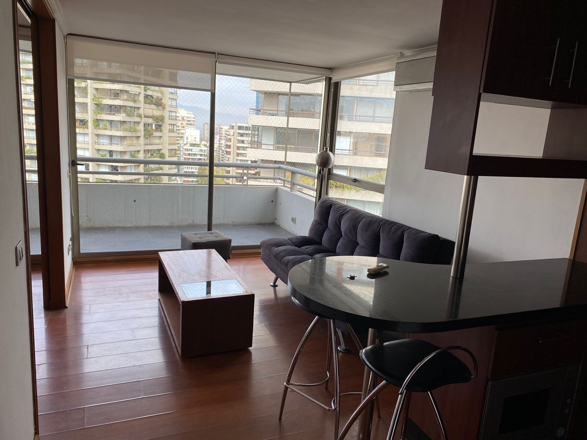 Arriendo Departamento SO 1D en suite 1B 1E 1B Barrio El Golf - Las Condes