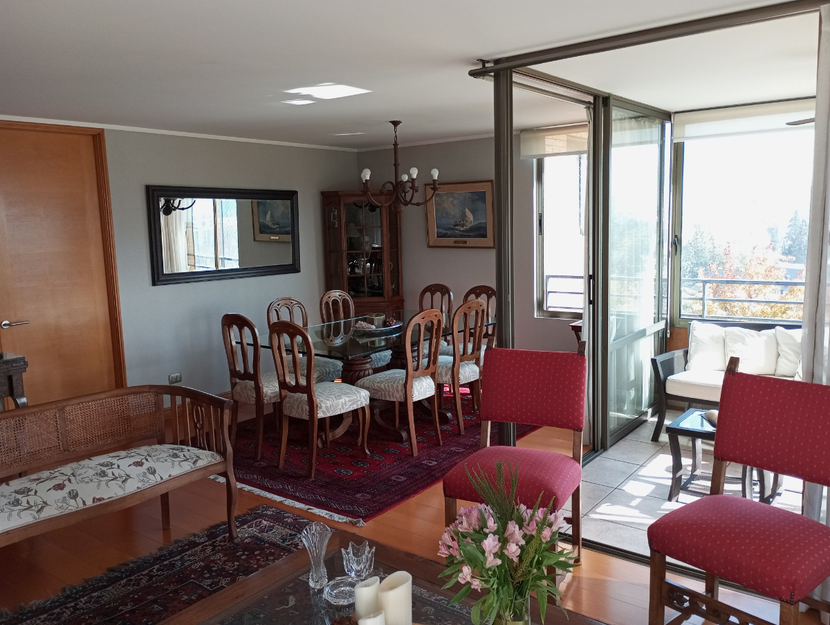 Arriendo Departamento NO 4D en suite Walk-in cl&oacute;set 2B 2E 1B Metro Manquehue - Apumanque - Las Condes