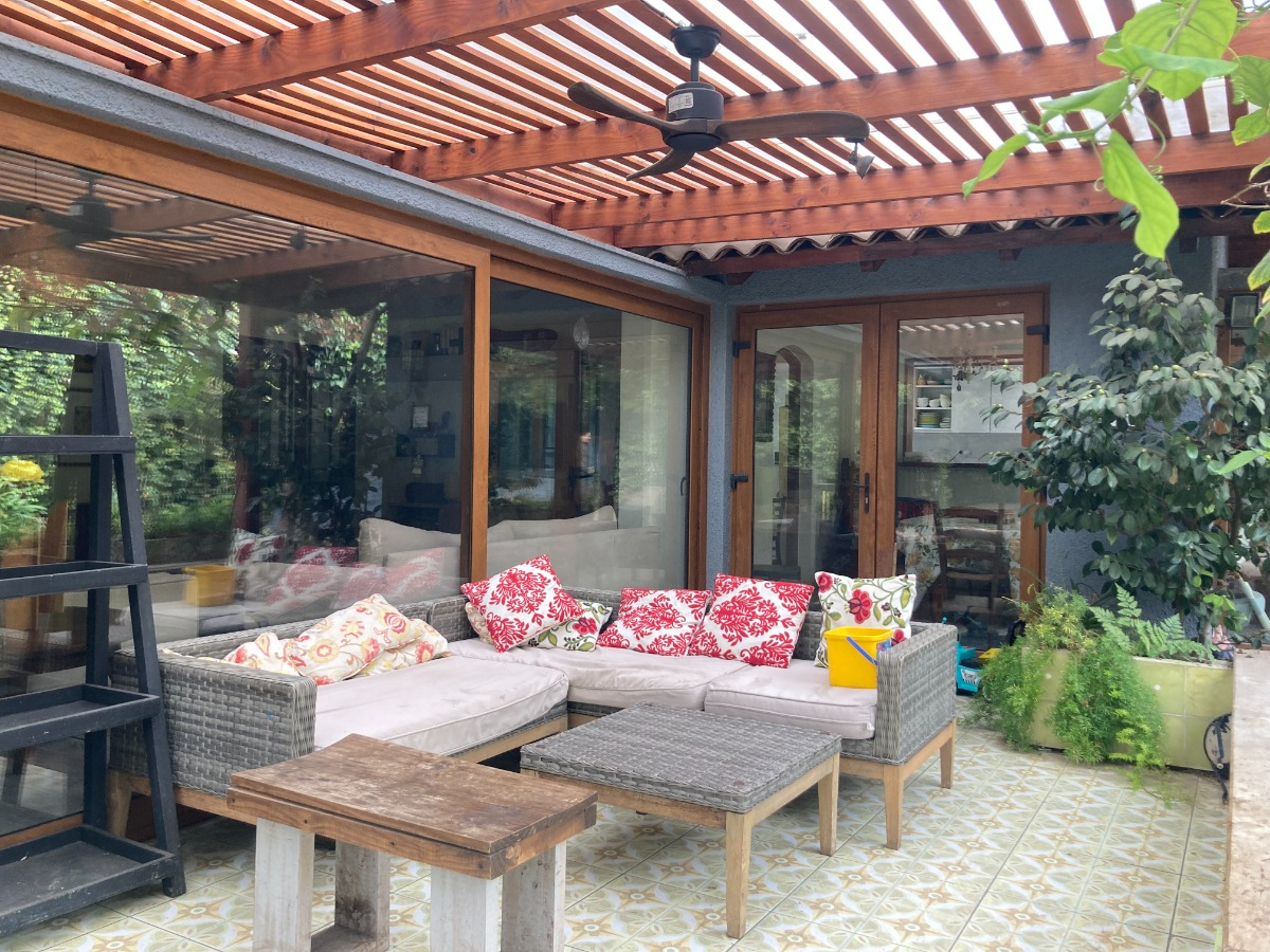 Venta Casa NO 6D en suite 4B 2E 1B San Carlos de Apoquindo - Las Condes