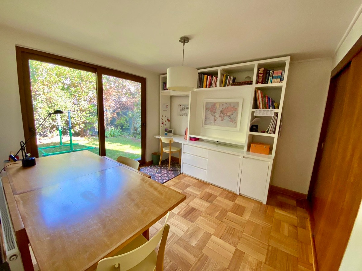 Arriendo Casa NP 4D Walk-in cl&oacute;set 3B 2E  - Vitacura