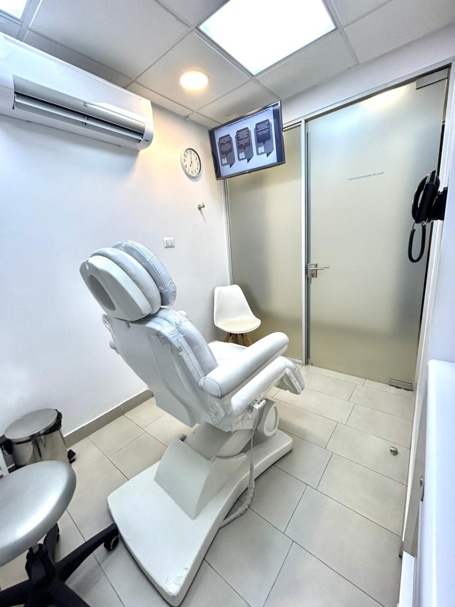 Arriendo Oficina 2B Nueva Las Condes - Las Condes