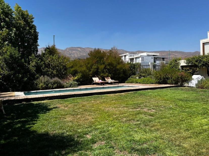 Arriendo Casa NO 4D en suite Walk-in cl&oacute;set 4B 3E 1B Chicureo - Colina