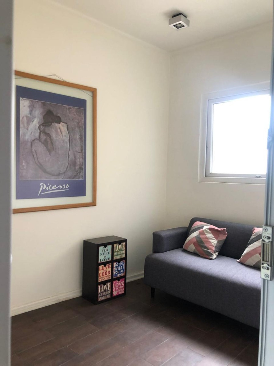 Venta Oficina NO 2B Plaza Italia - Providencia